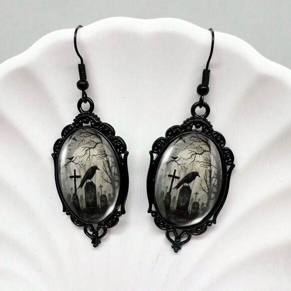 Jewelry - Gothic Vintage Inspired Black Raven Earrings with beautiful scrolling NWT